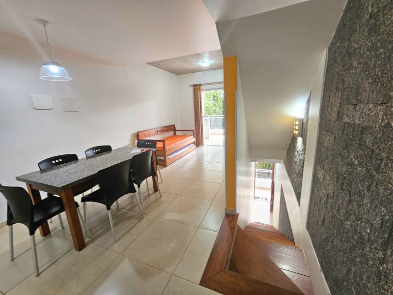 Duplex com Varanda Hor (11)