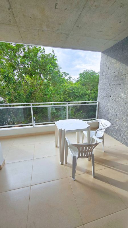 Duplex com Varanda Ver (3)