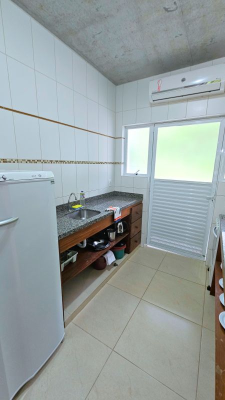 Duplex com Varanda Ver (8)