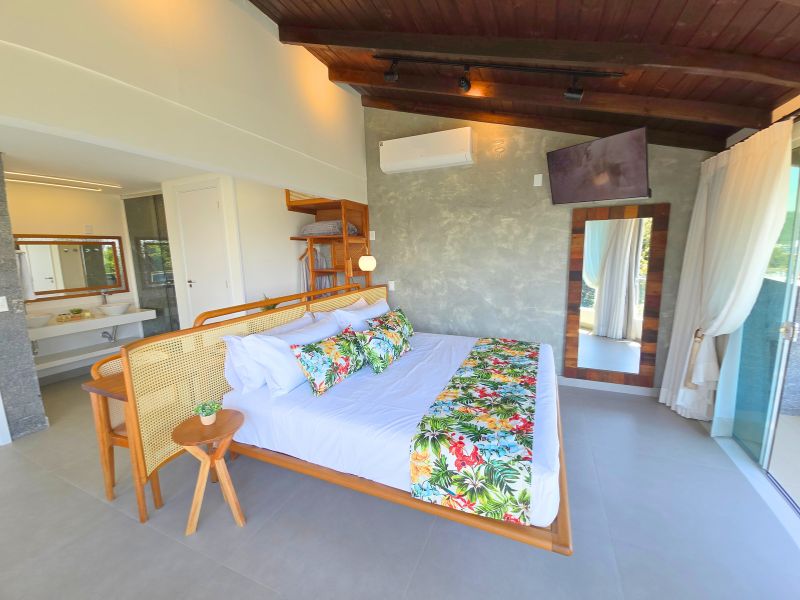 Master Suite com Banheira e vista para o mar (29)