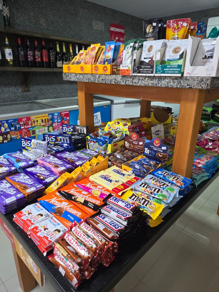 chocolates e cafés